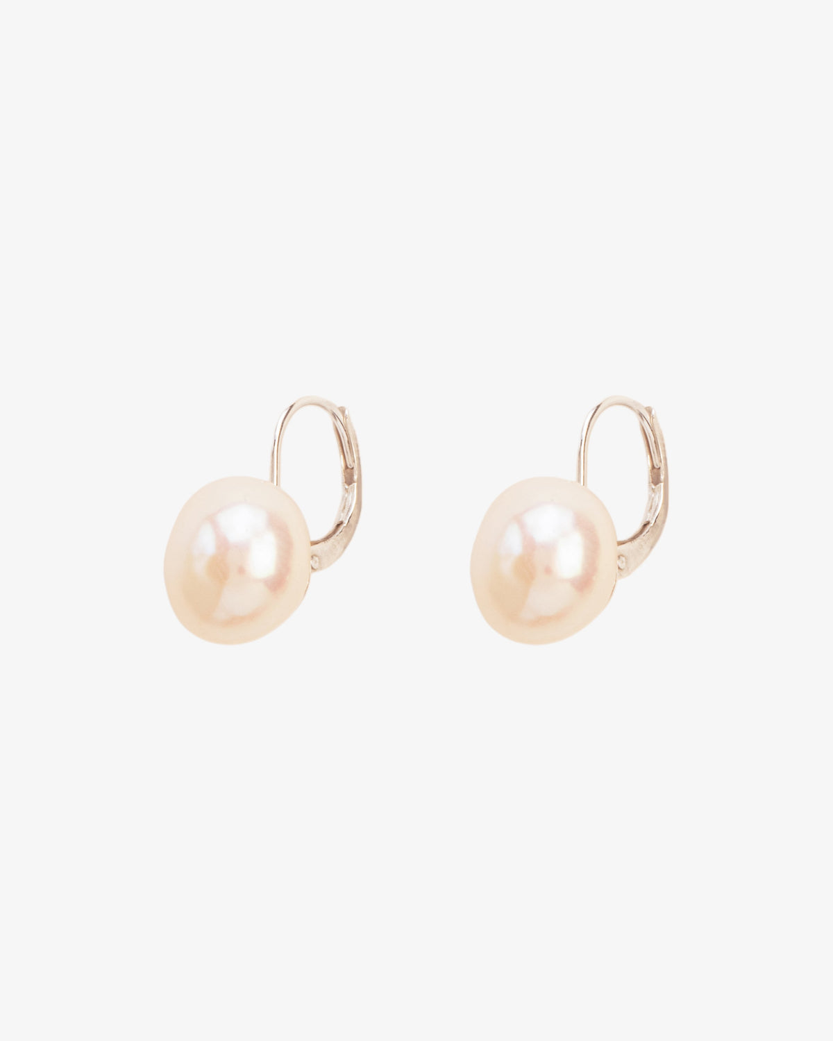 Wouters & Hendrix Pearl Leverback Earrings
