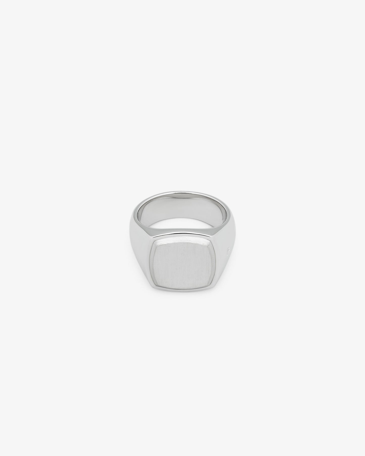 Tom Wood Cushion Top Ring