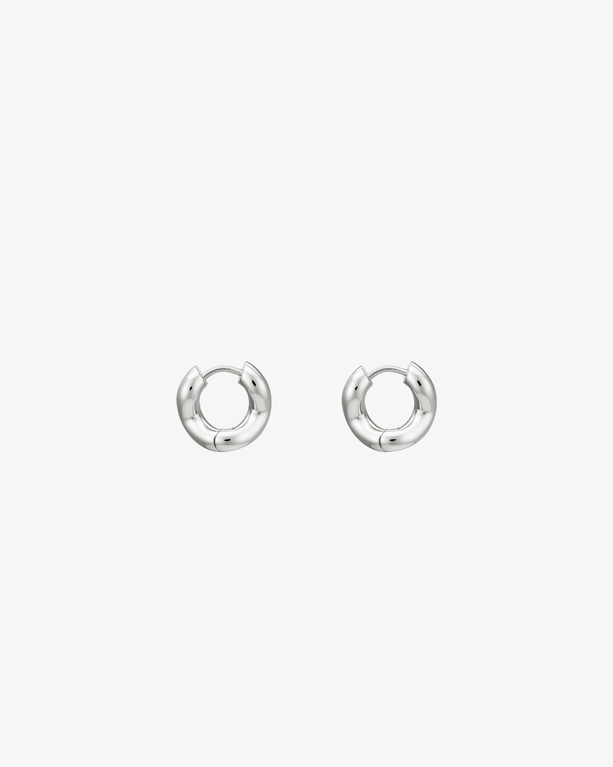 Charlotte Chesnais Petit Wave Hoop Earrings
