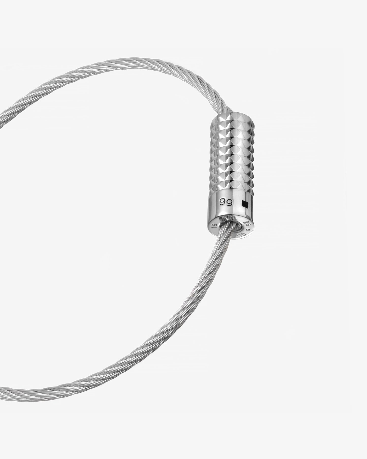 Le gramme 9g pyramid guilloche cable bracelet
