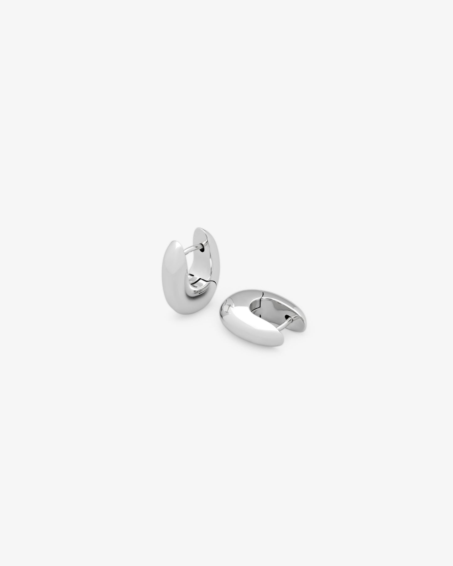 Tom Wood Pebble Hoops Small