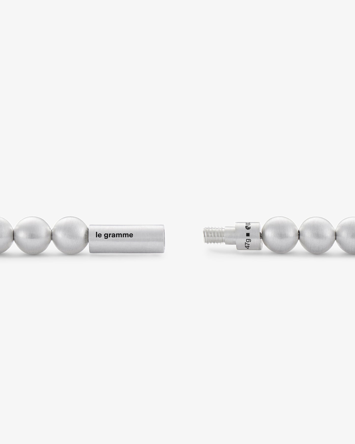 Le gramme 47g brushed beads bracelet
