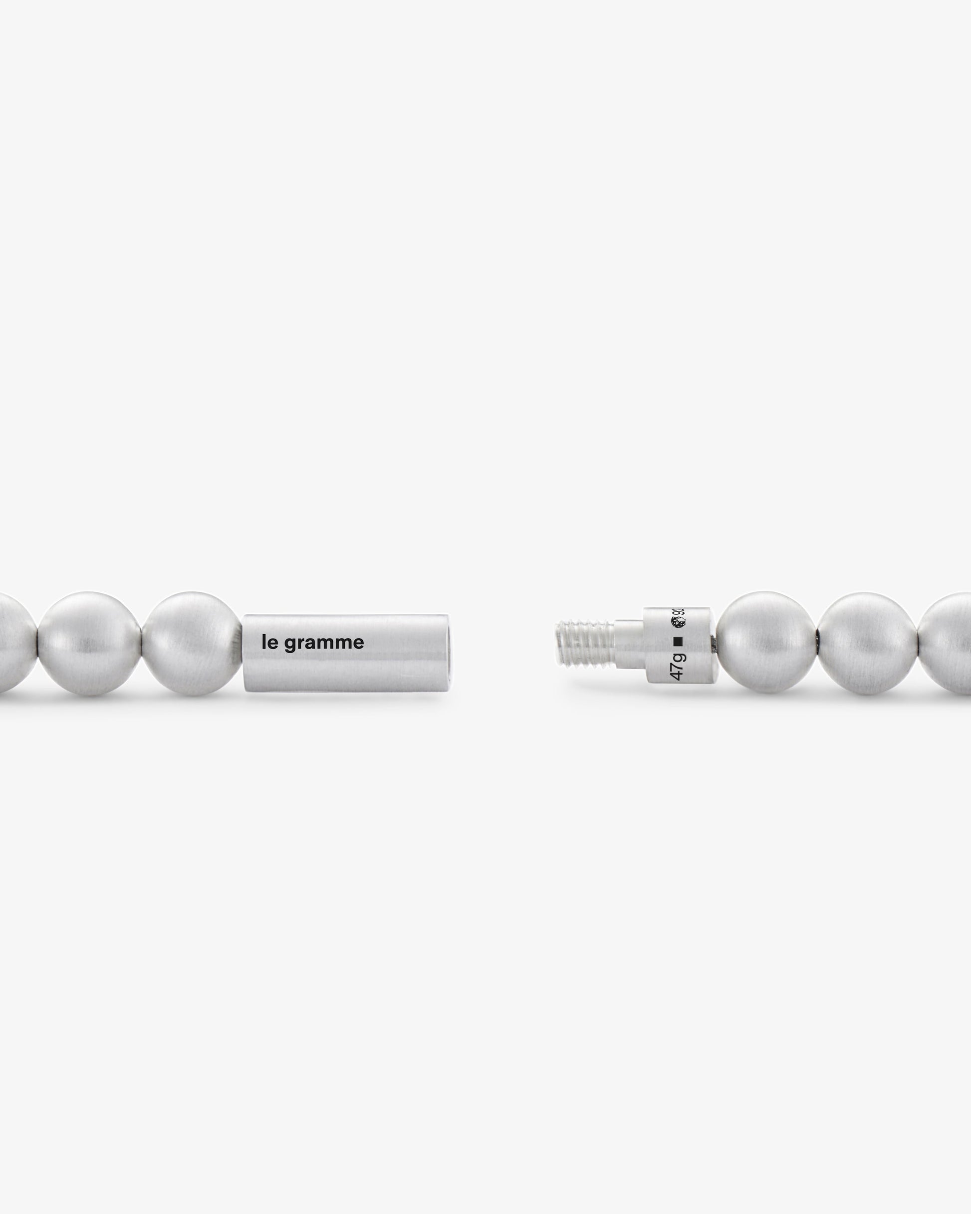 Le gramme 47g brushed beads bracelet