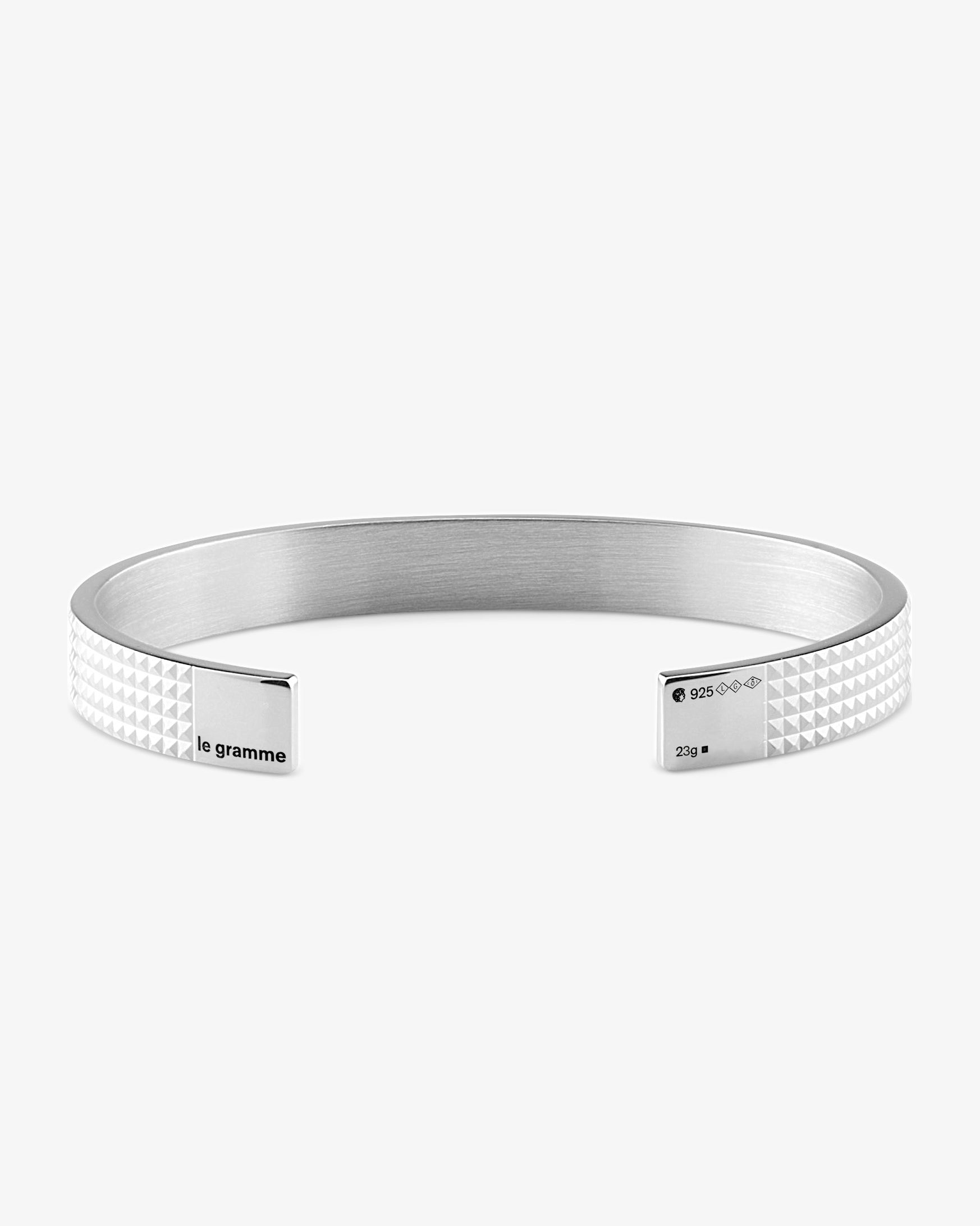 Le gramme 23g pyramid guilloche bracelet