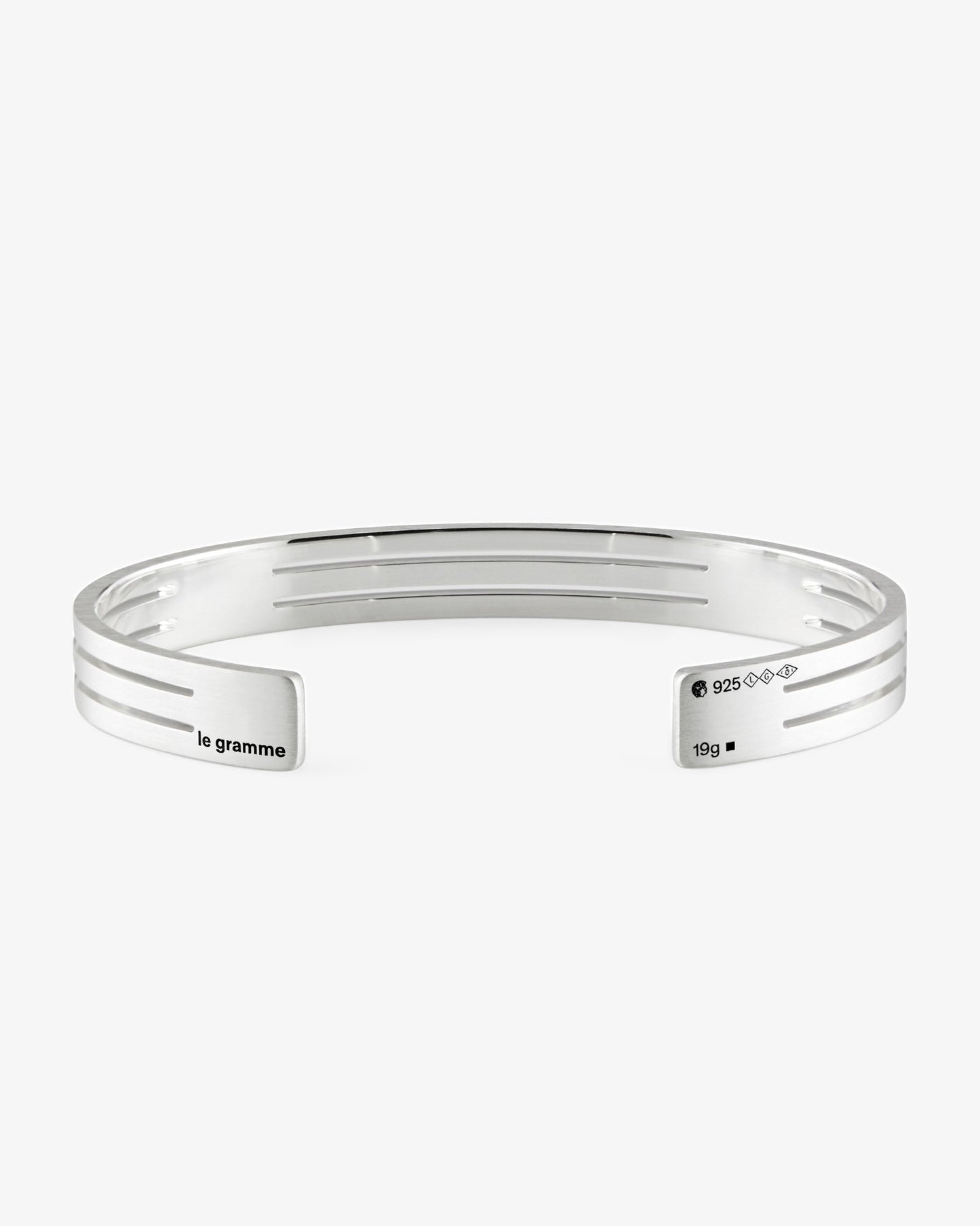 Le gramme 19g punched brushed ribbon bracelet