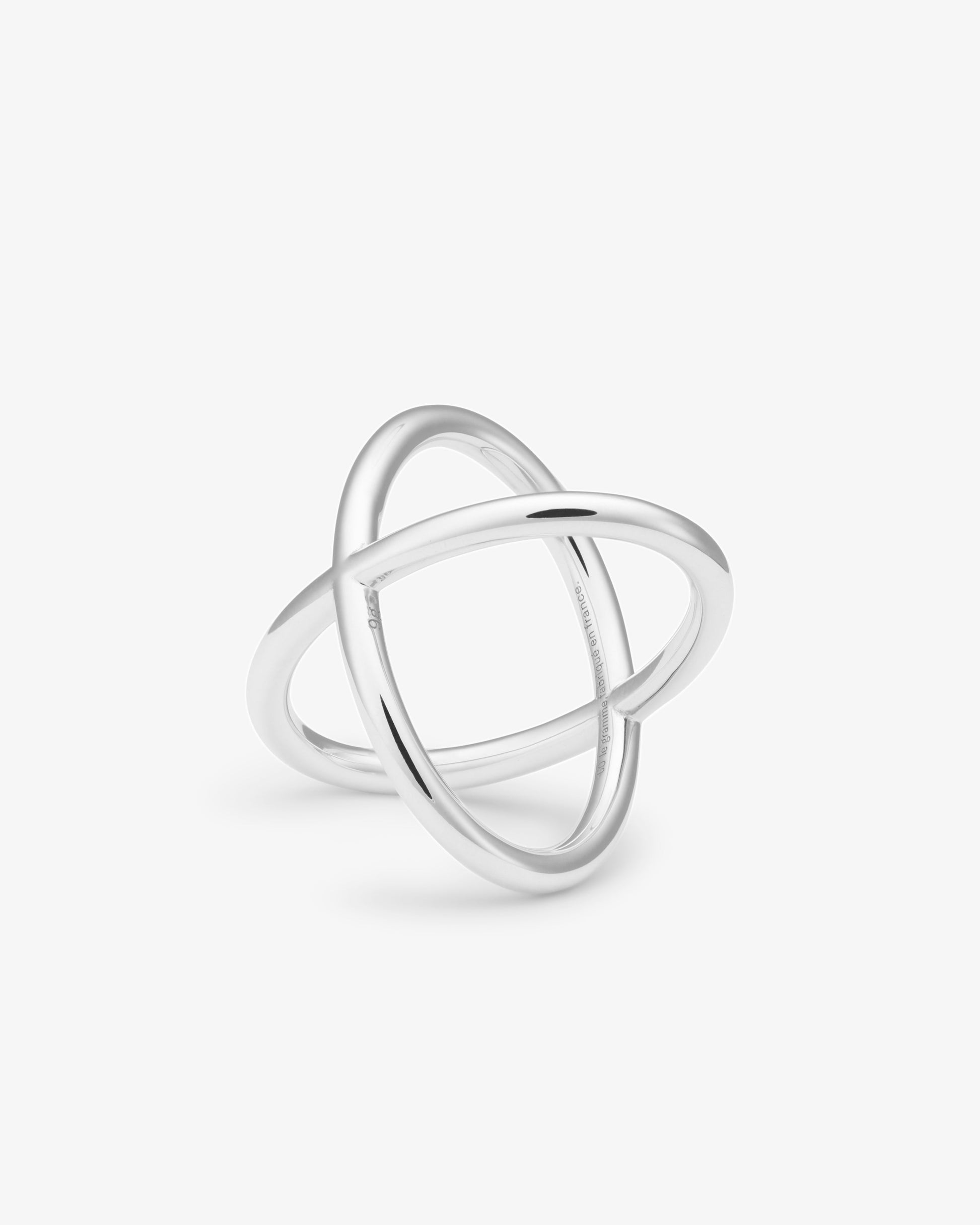 Le gramme 9g polished entrelacs ring