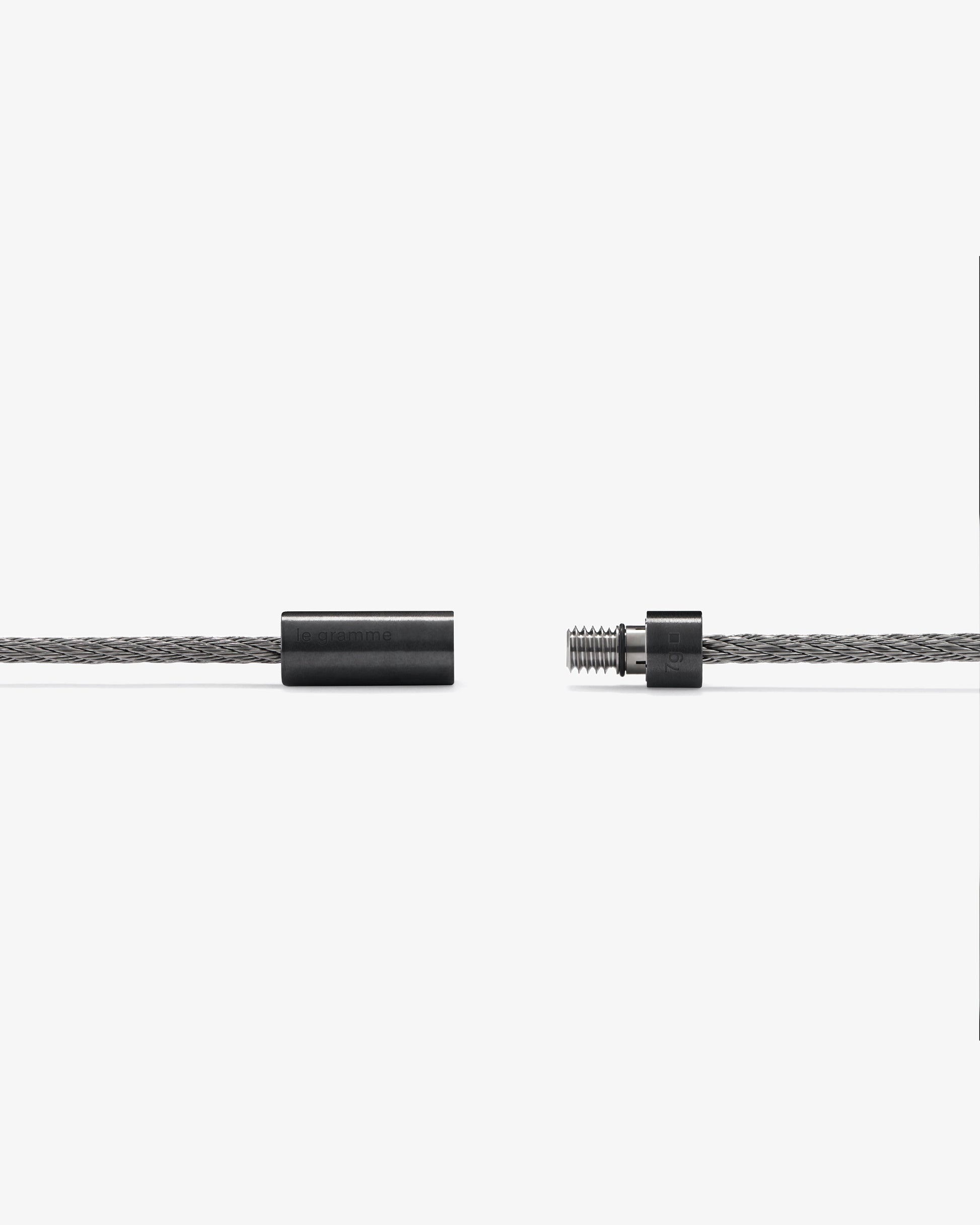 Le gramme 7g brushed ceramic cable bracelet