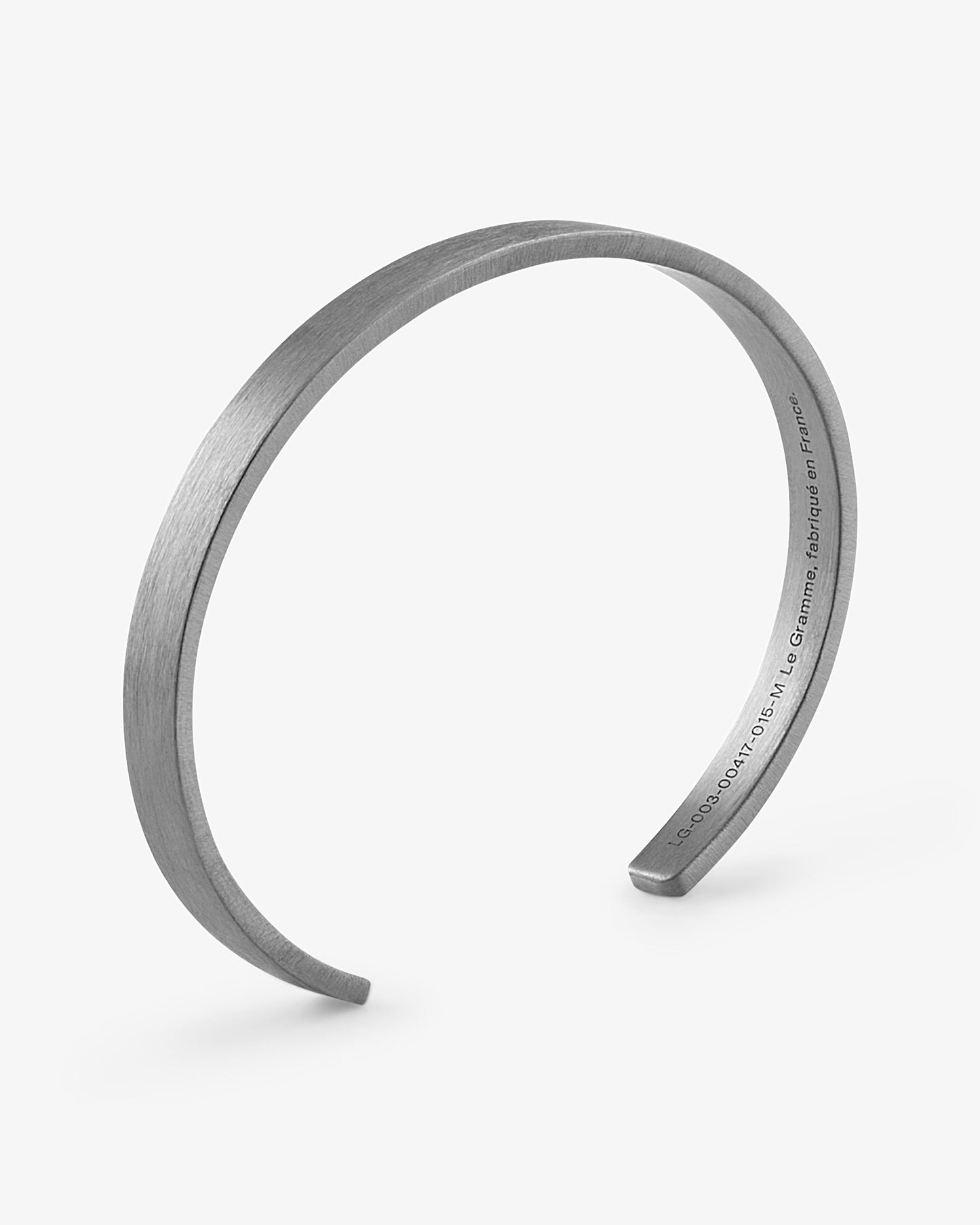 Le gramme 15g brushed black ribbon bracelet
