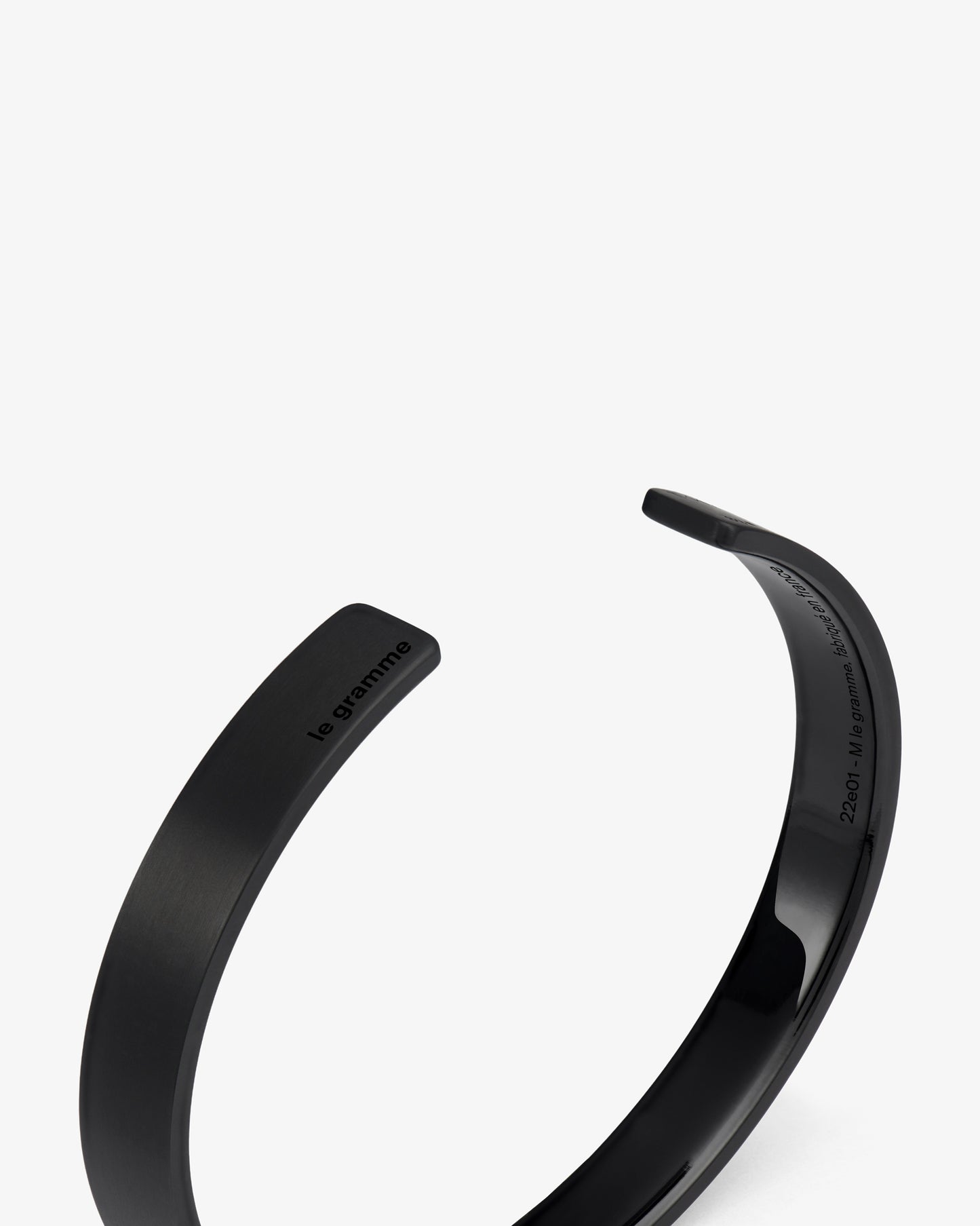 Le gramme 9g dlc titanium ribbon bracelet