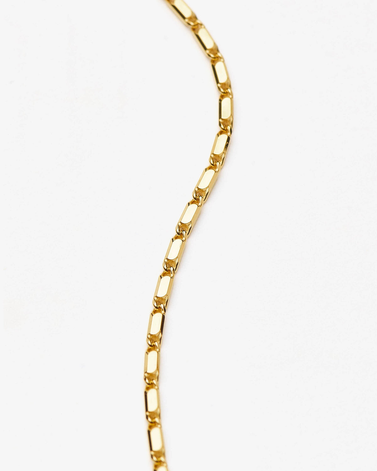 Missoma Lucy Williams Horizon Link Chain Necklace in gold vermeil, view 3