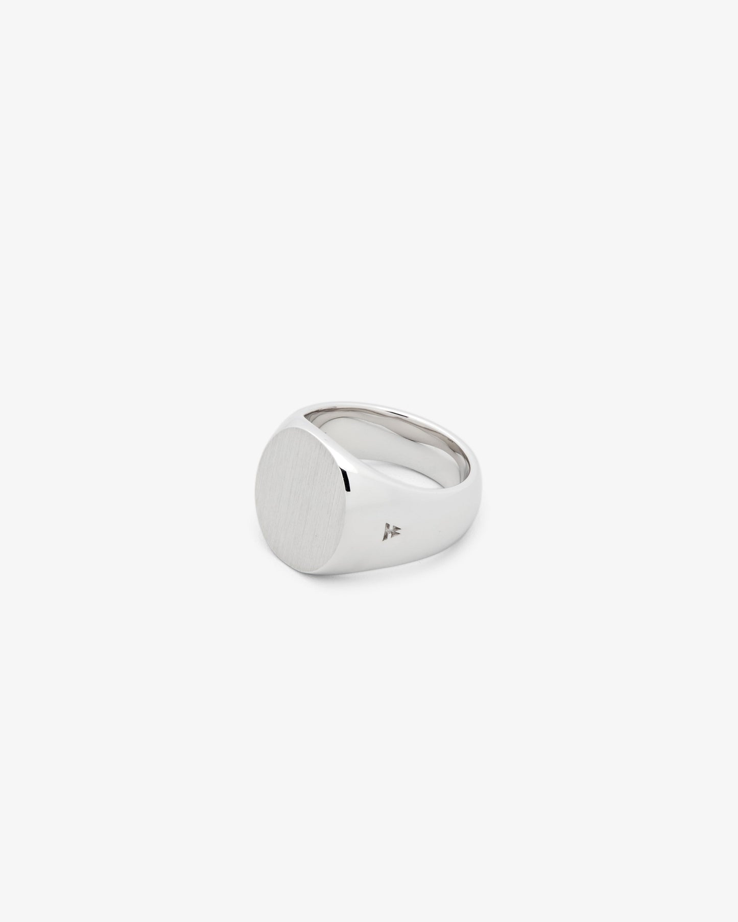 Tom Wood Oval Satin Ring