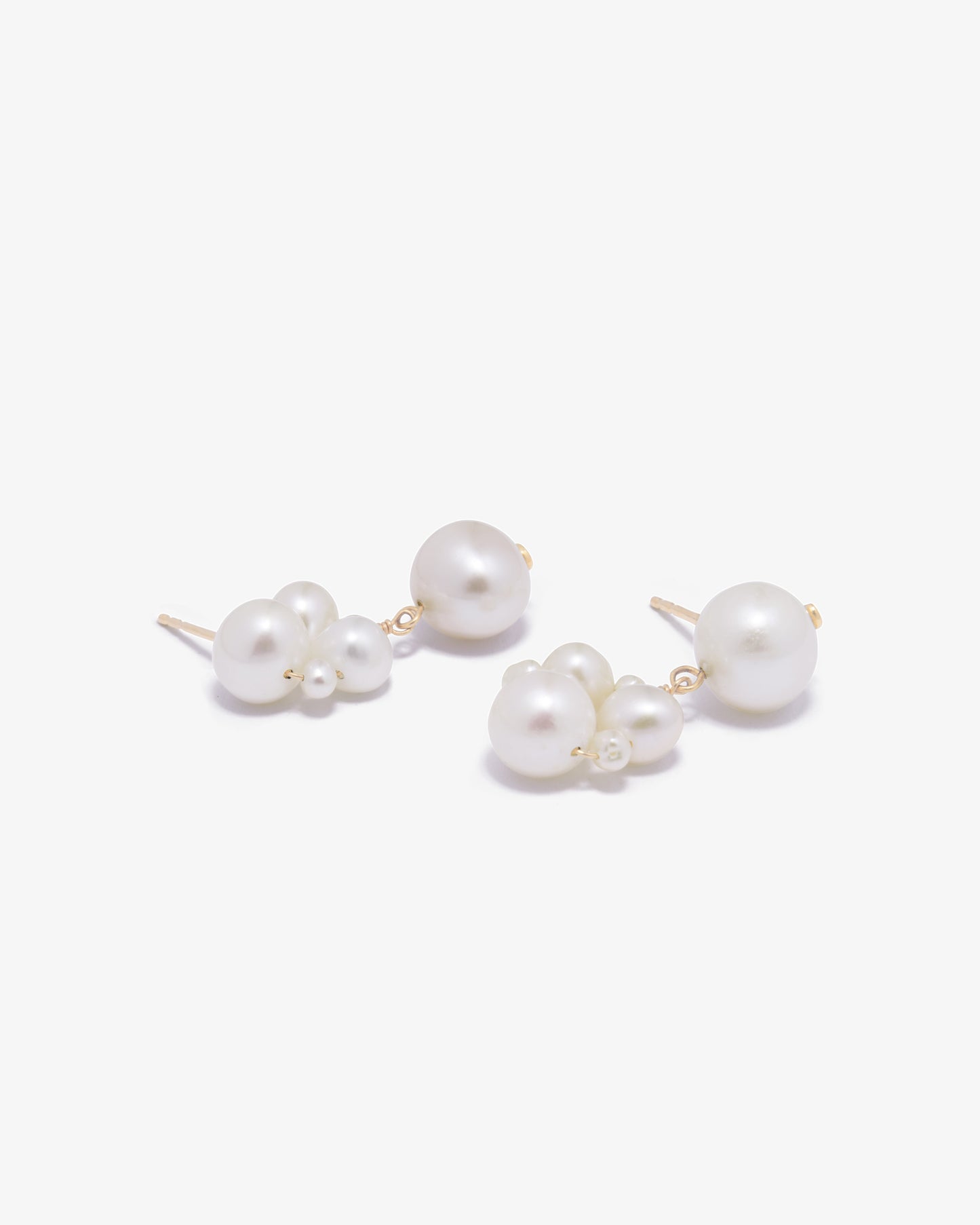 Completed Works – Inverted Pearls Earrings