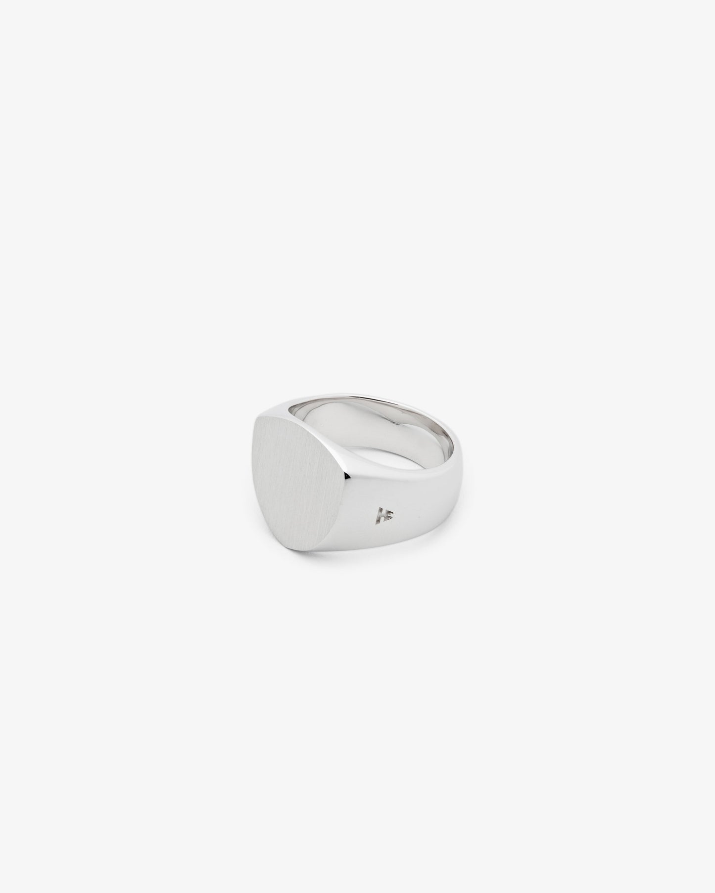 Tom Wood Shield Satin Ring