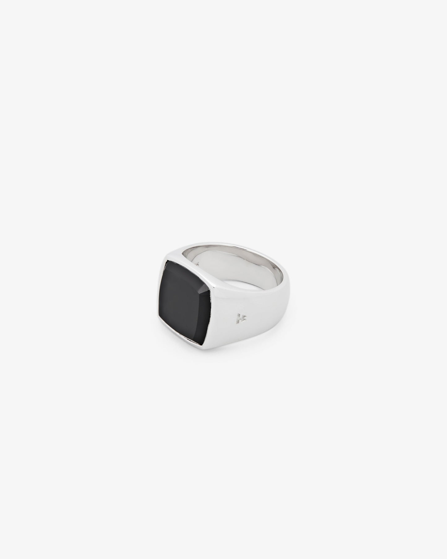 Tom Wood Cushion Polished Black Ring Onyx