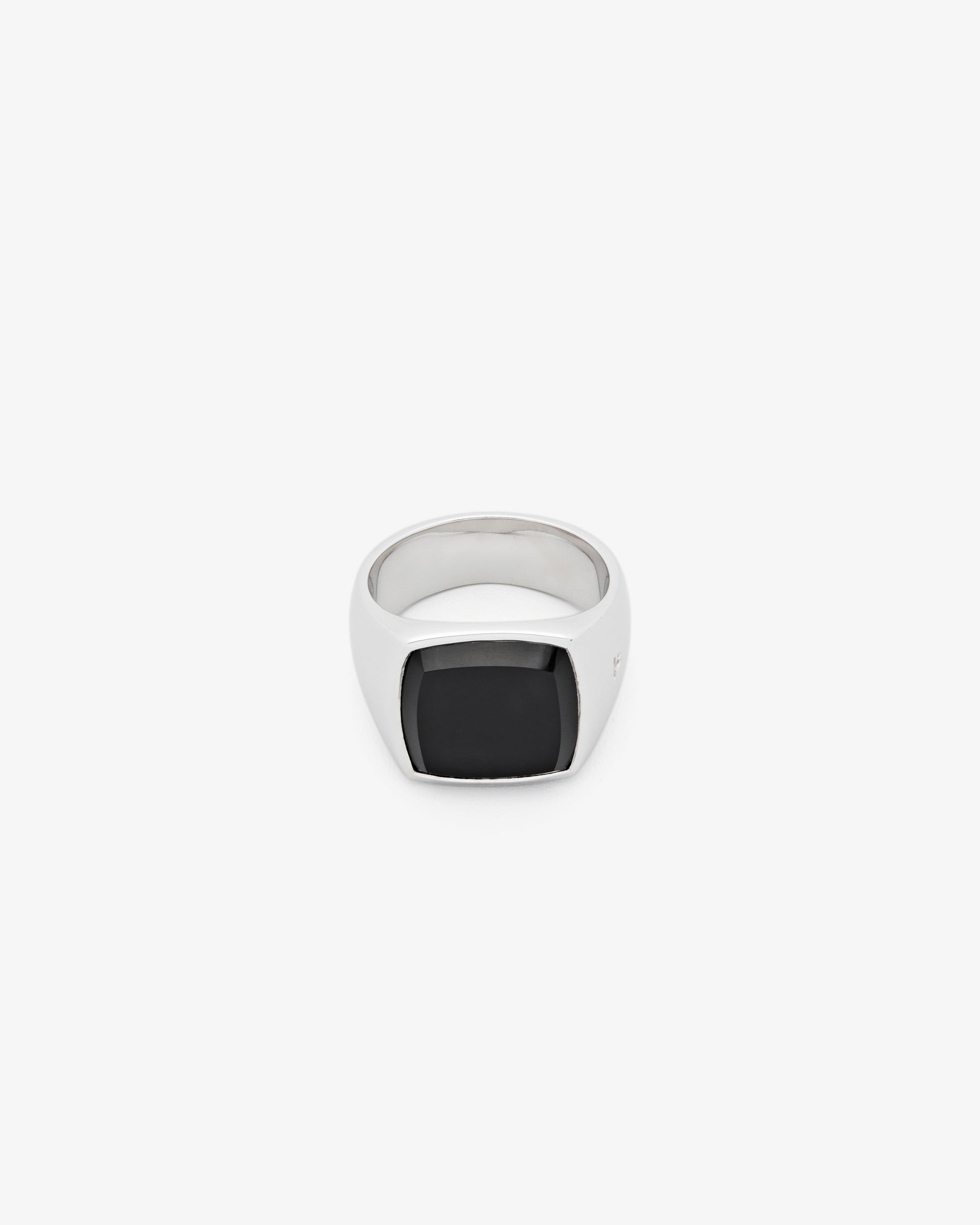 Tom Wood Cushion Polished Black Ring Onyx
