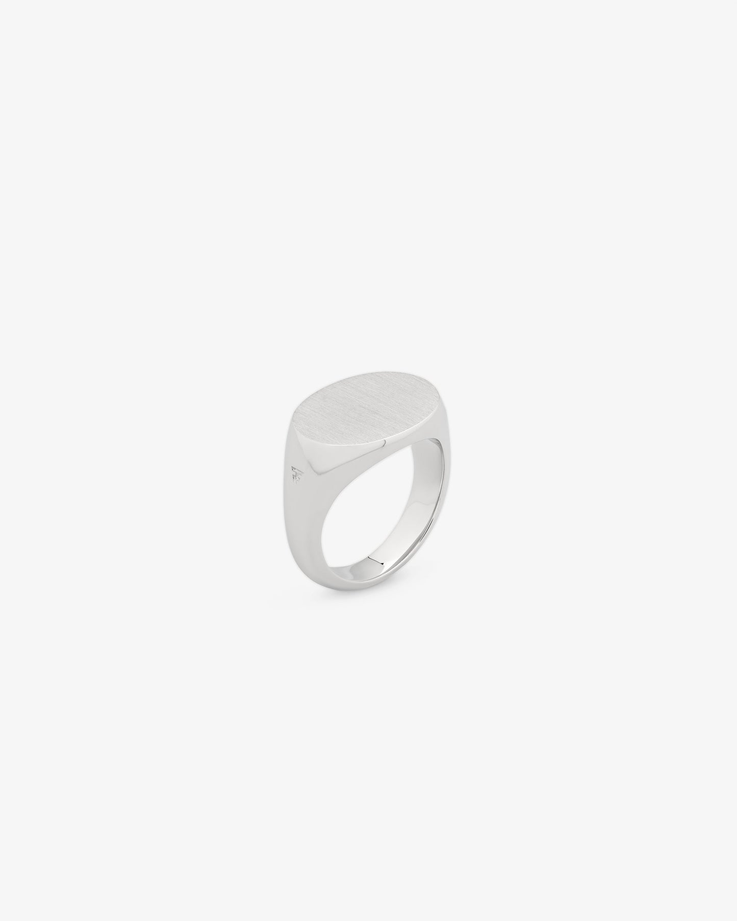 Tom Wood Ivy Ring Satin