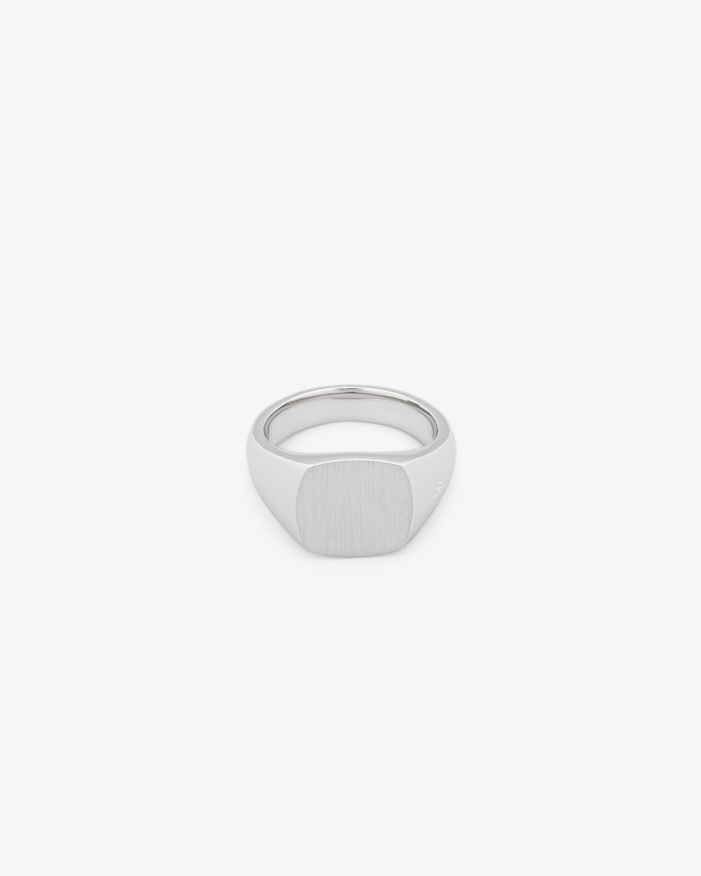 Tom Wood Kay Ring Satin