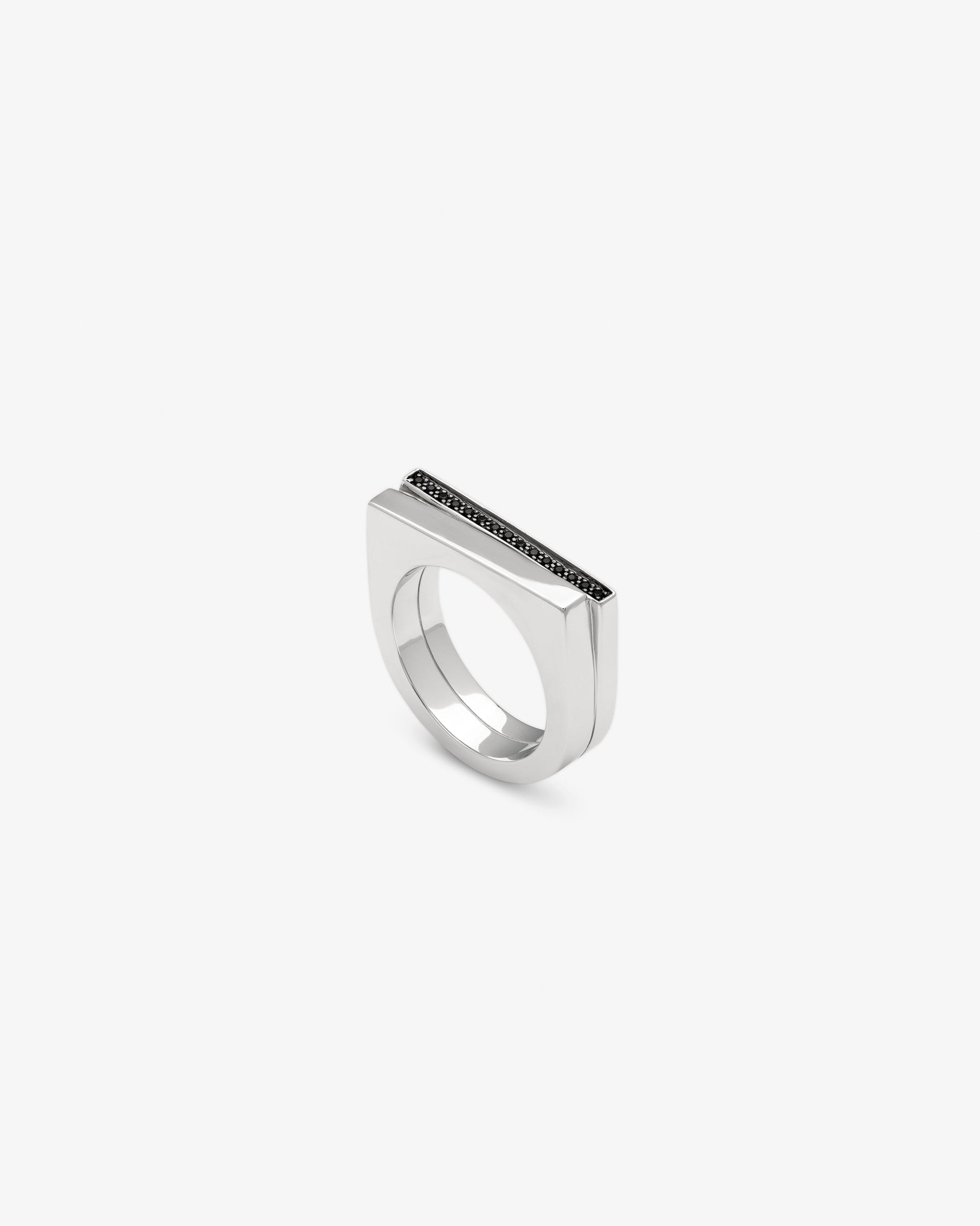 Tom Wood Step Ring Black Spinel