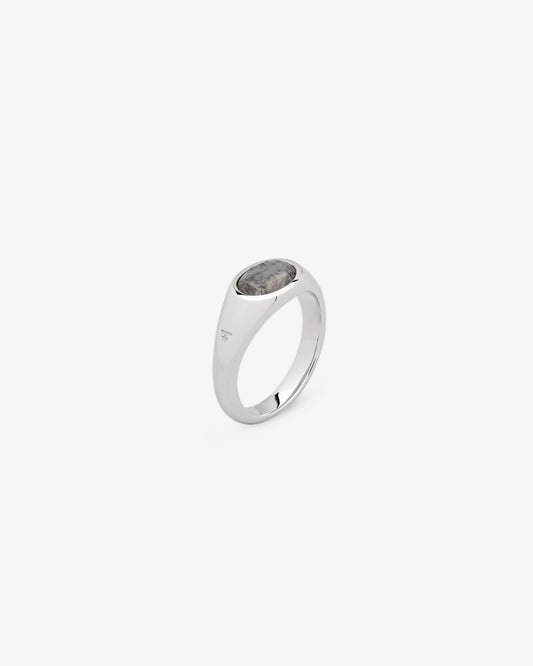 Tom Wood Joe Ring Larvikite