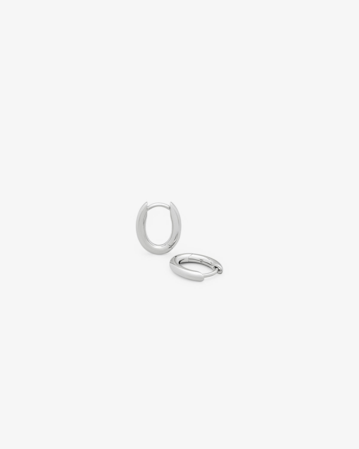 Tom Wood Ada Hoops Small in 925 sterling silver
