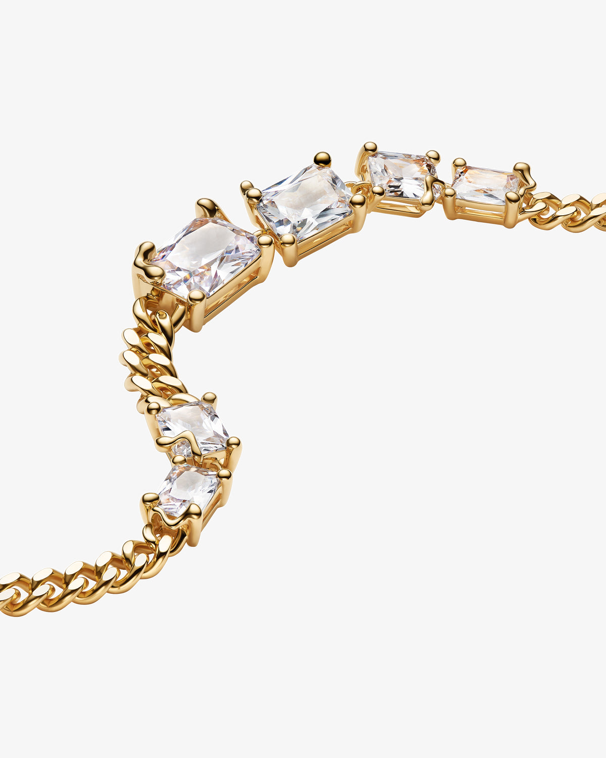 Maria Black Roppongi Chandelier Necklace in gold-plated sterling silver, detail
