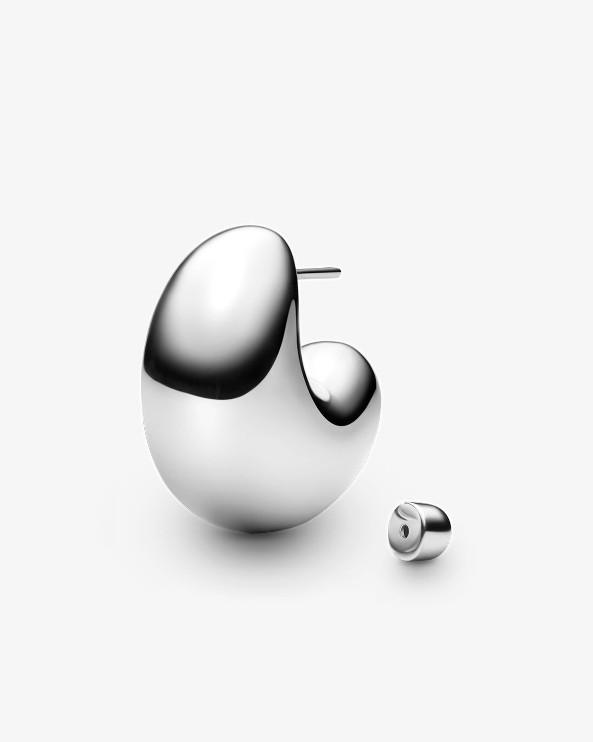 Maria Black Tryvann Dome Single Earring in 925 sterling silver, side view