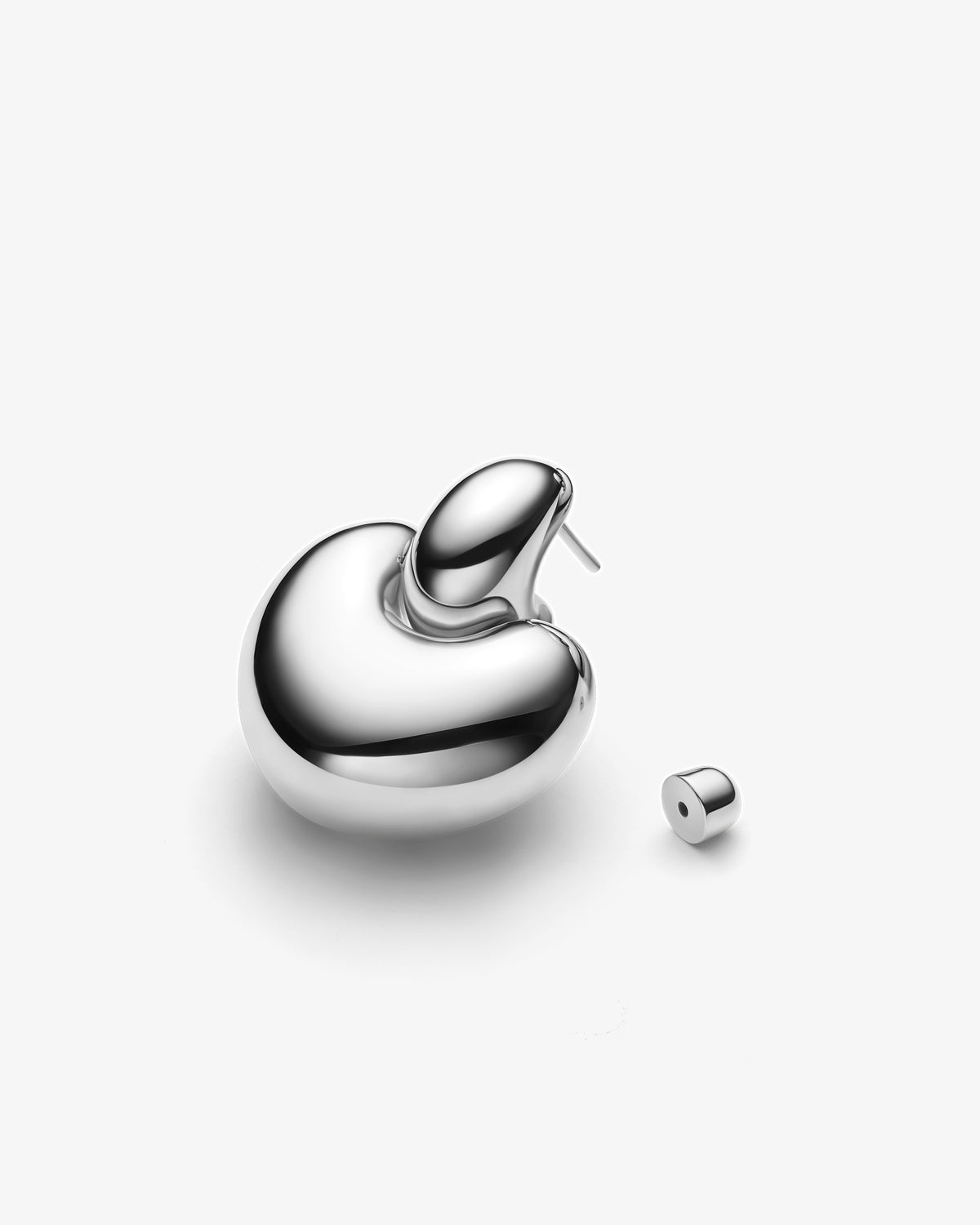 Maria Black Tryvann Single Earring in 925 sterling silver, angled view