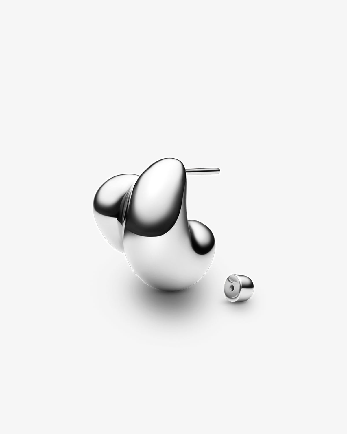 Maria Black Tryvann Trail Single Earring in 925 sterling silver, angled view