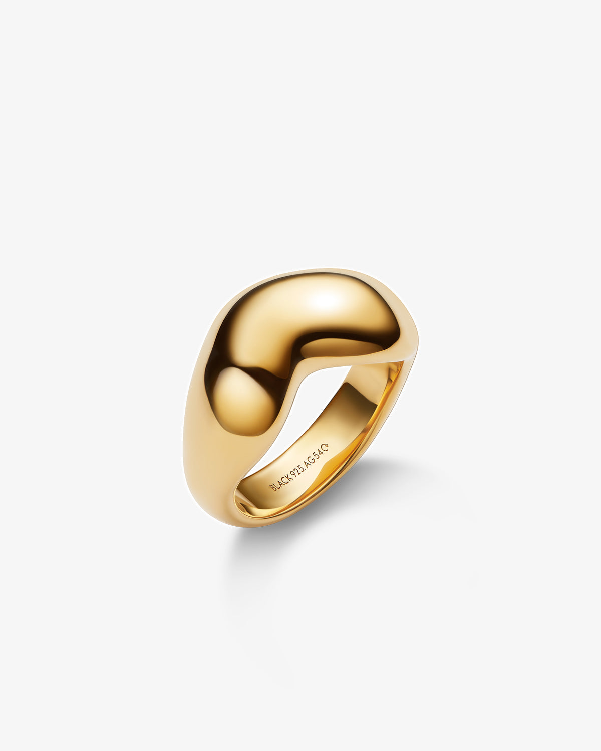 Maria Black Tryvann Ring in gold-plated sterling silver, top view