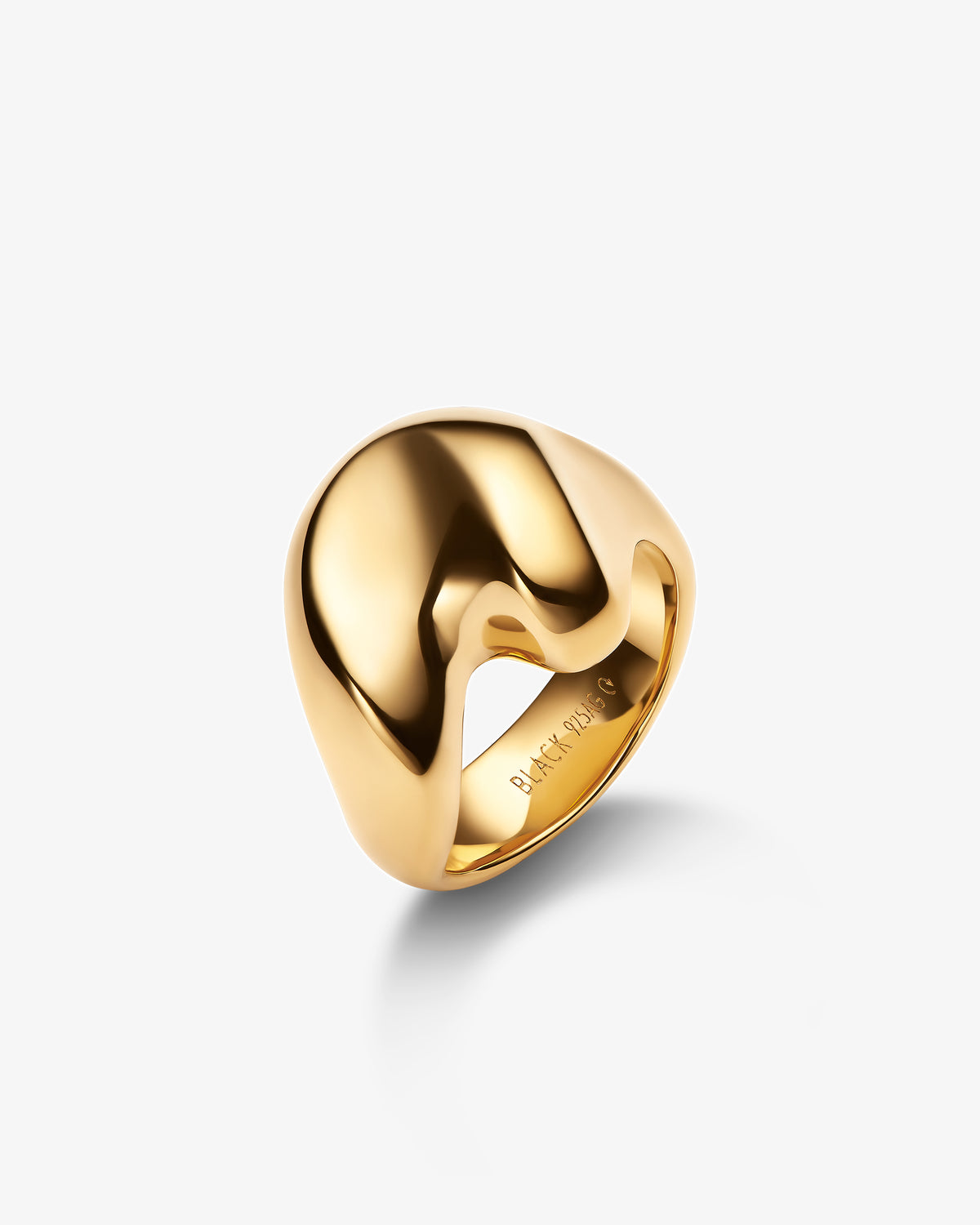 Maria Black Palomino Saddle Ring in gold-plated sterling silver