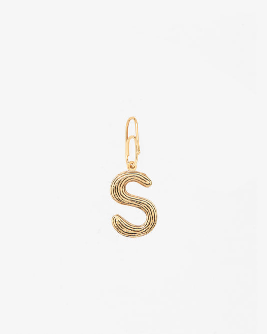 Aurelie Bidermann Mini S Charm in gold-plated brass