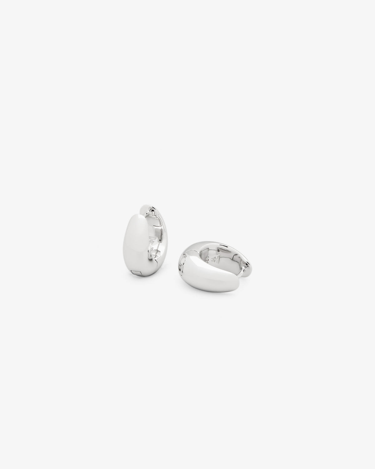 Tom Wood Ice Hoops Small in 925 sterling silver