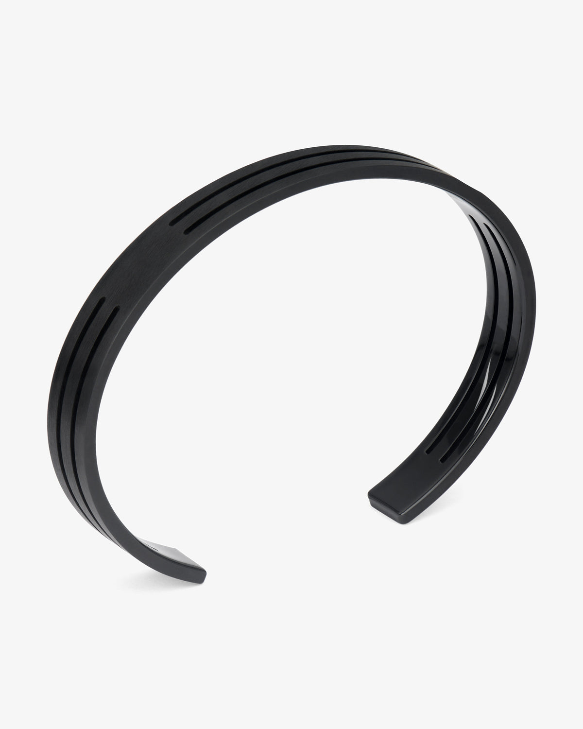 Le gramme 8g dlc titanium punched ribbon bracelet