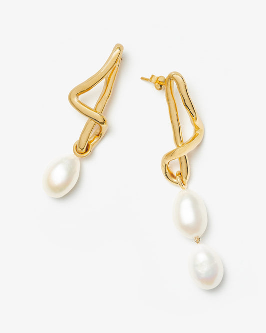 Missoma Molten Baroque Pearl Mismatch Large Drop Earrings in gold-plated brass