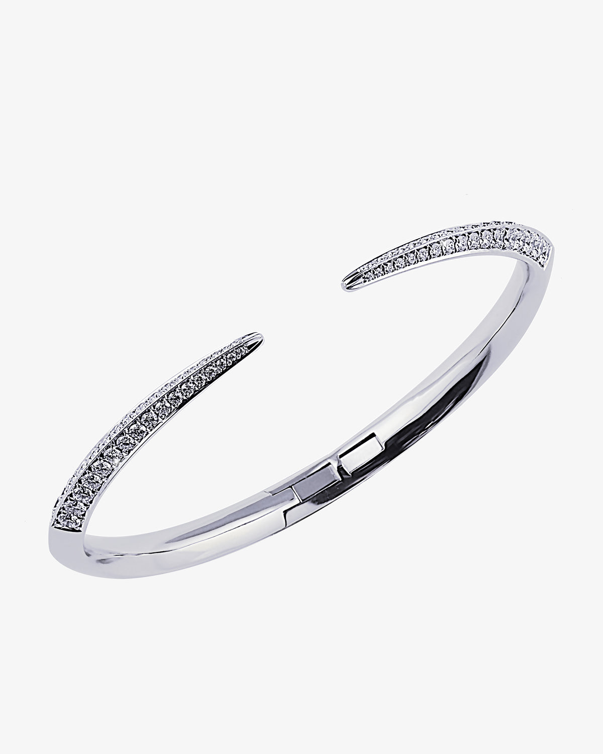 18K White Gold Sabre Diamond Bracelet
