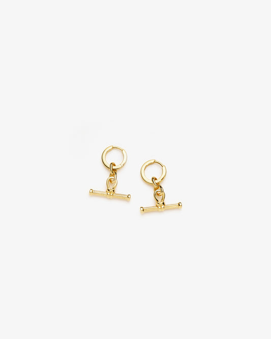 Missoma Ridge T-Bar Drop Hoop Earrings in gold-plated brass