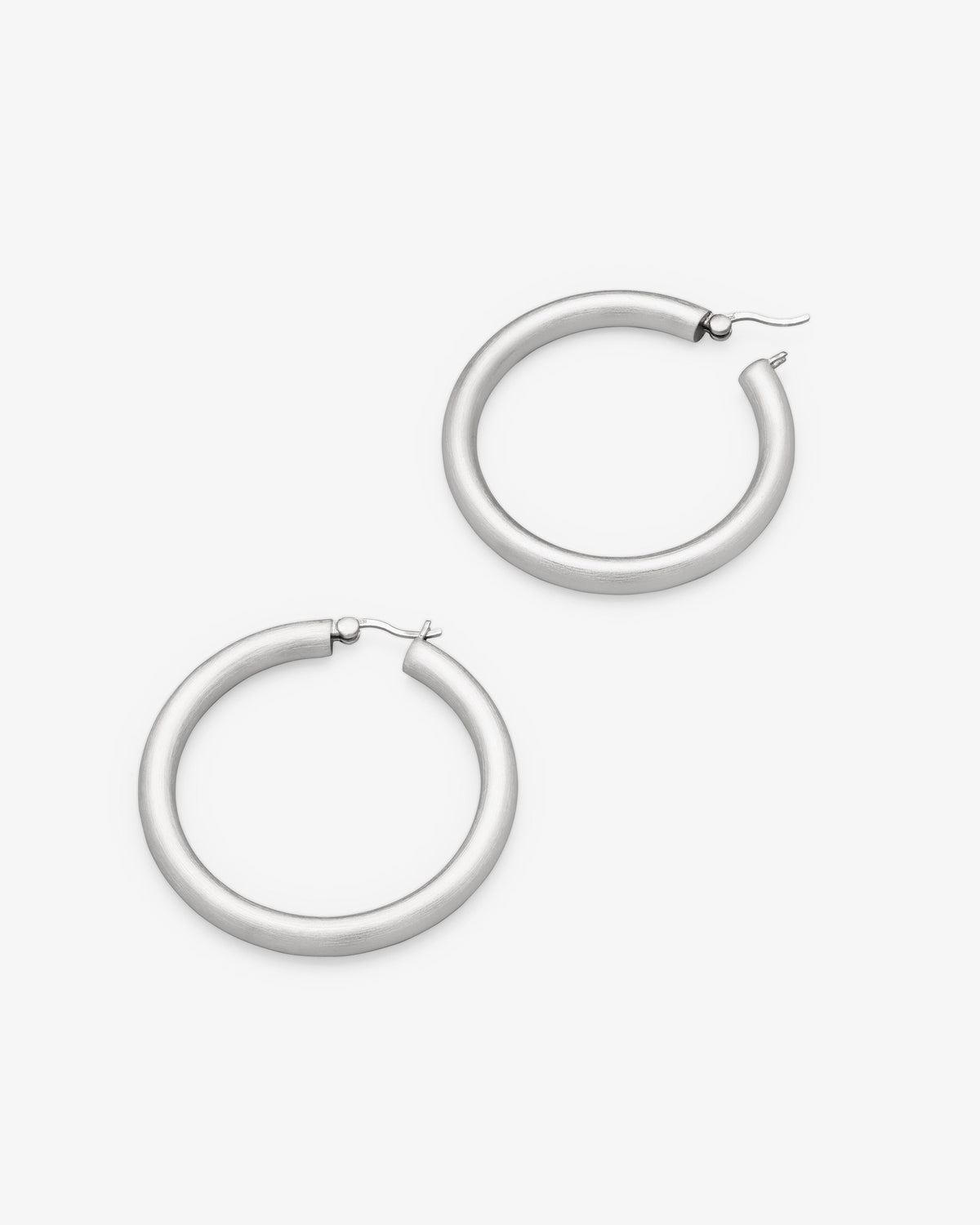 Tom Wood Classic Hoops Thick Satin XL