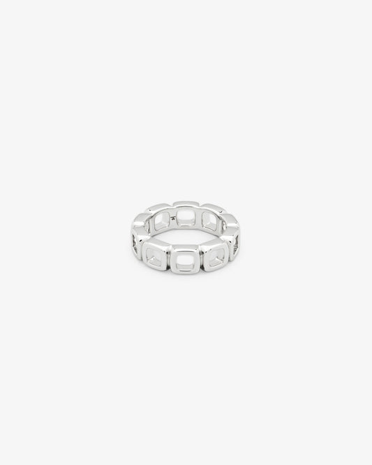 Tom Wood Cushion Band Open