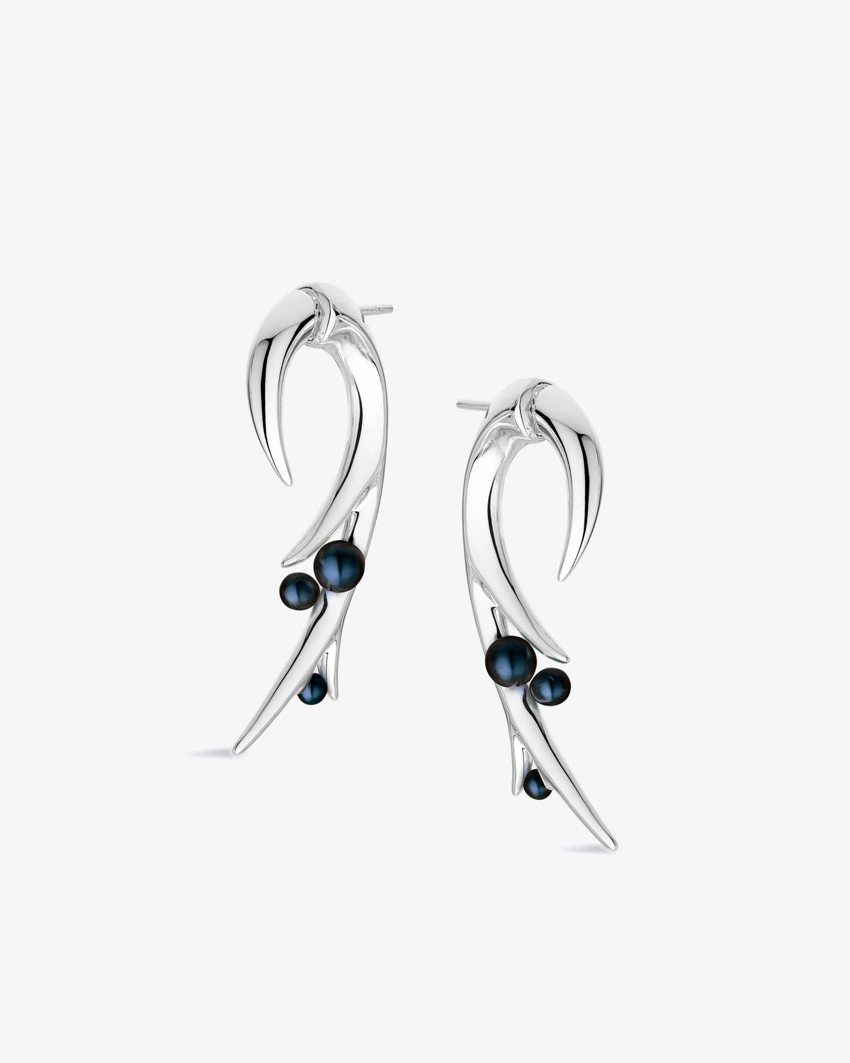Shaun Leane Hooked Black Pearl Large Earrings