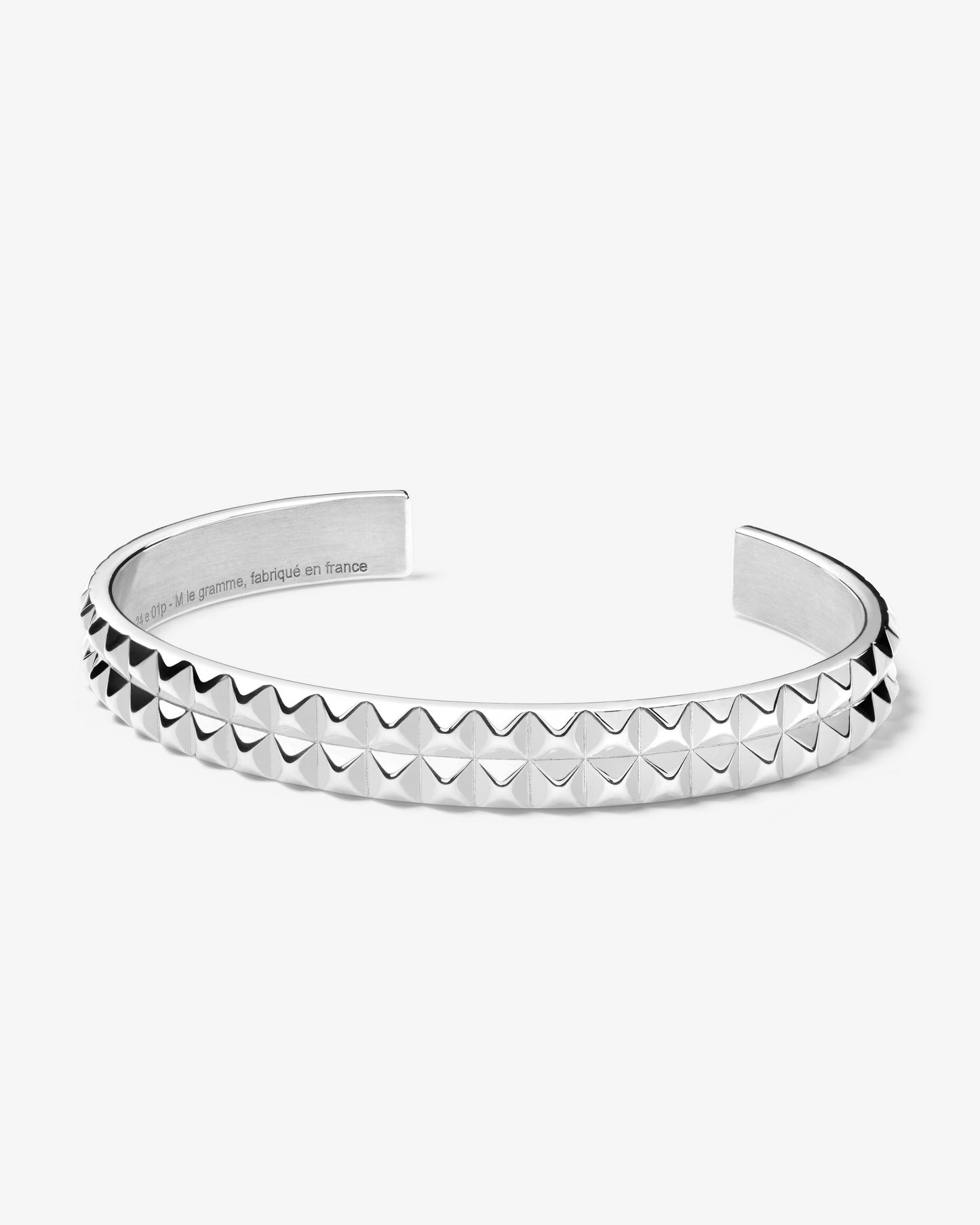 Le gramme 30g buff top pyramid guilloche ribbon bracelet