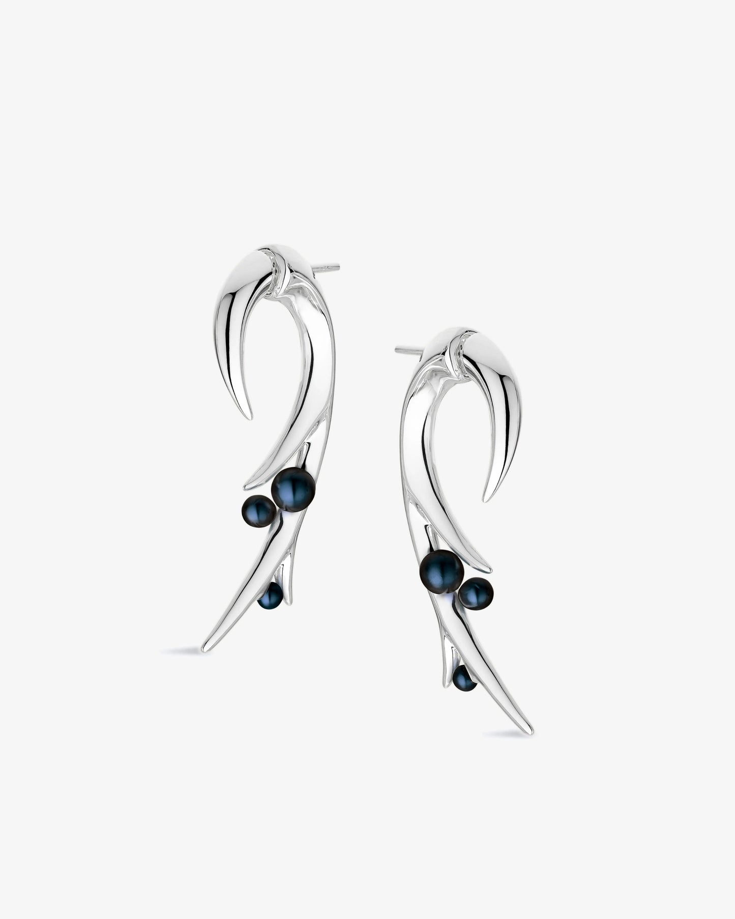 Shaun Leane Hooked Black Pearl Large Earrings